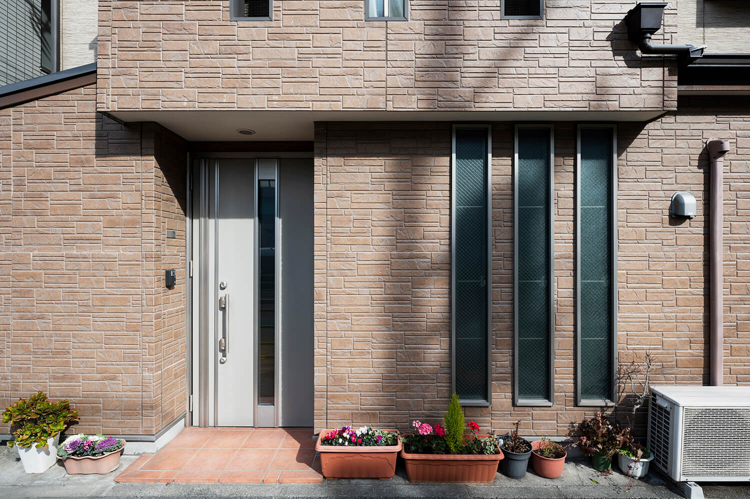 Heat pumps are superior to furnaces