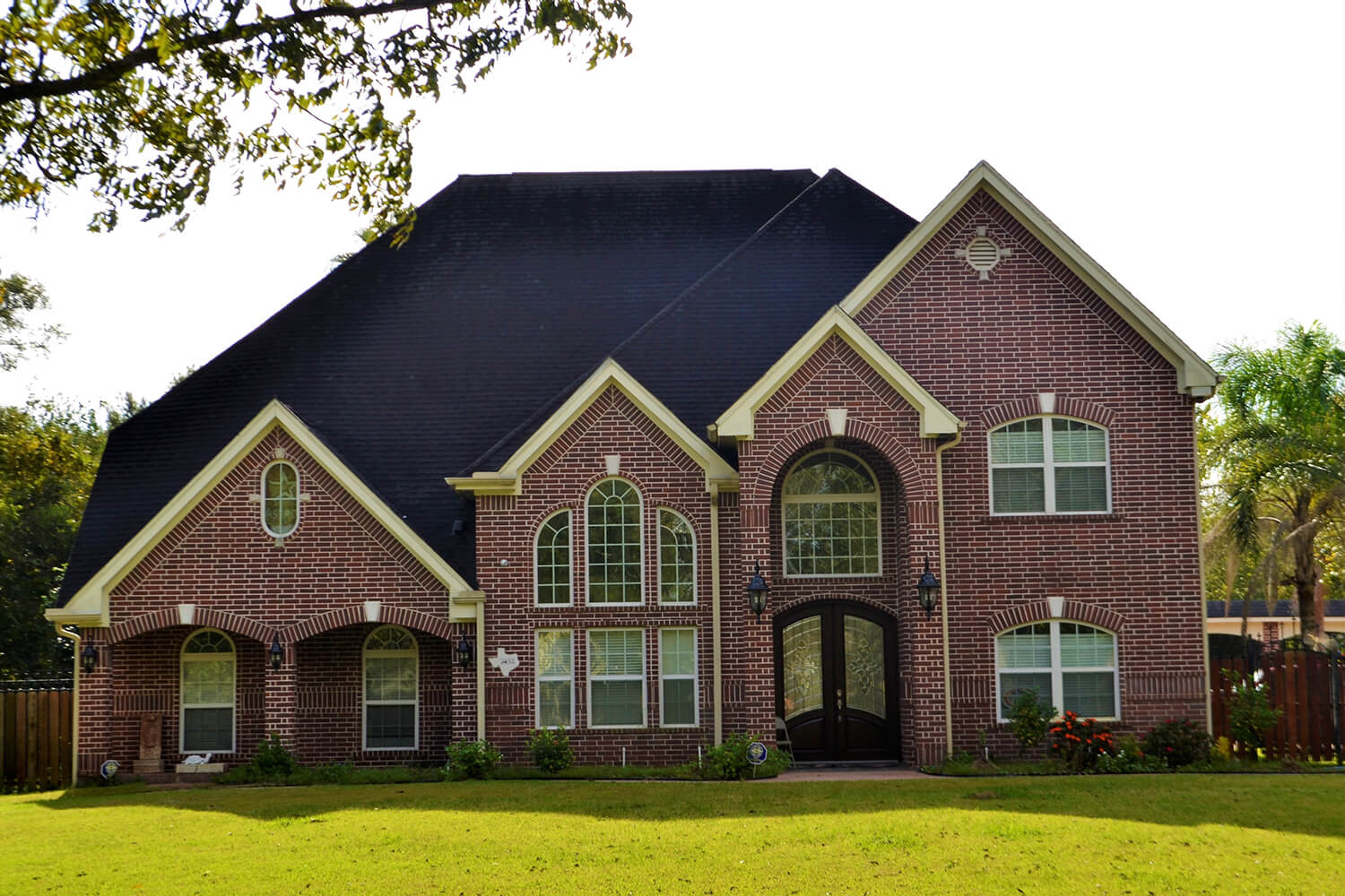 Homes without HVAC duct should consider a heat pump
